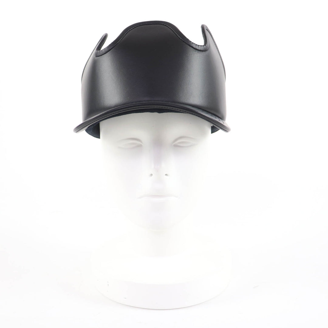 Pristine BURBERRY cap Layered design crown lambskin leather black M 8054365