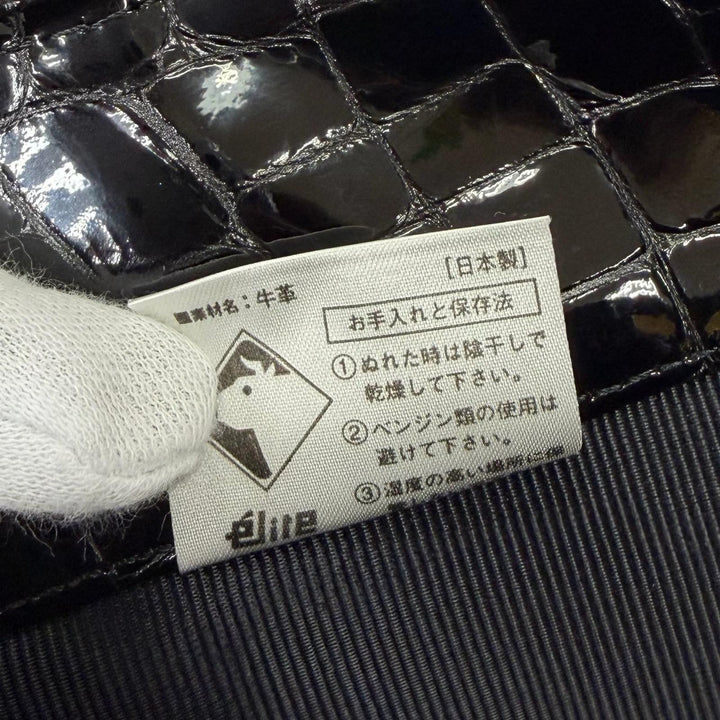 Excellent GIVENCHY Handbag Logo Metal Crocodile Embossed black Cowhide Women
