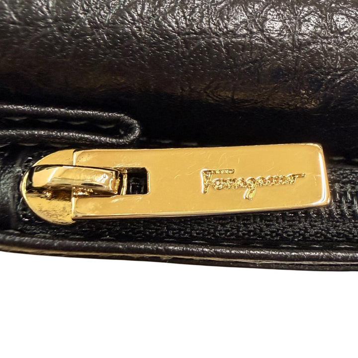 Pristine Salvatore Ferragamo Purse Gancini long wallet black leather Women