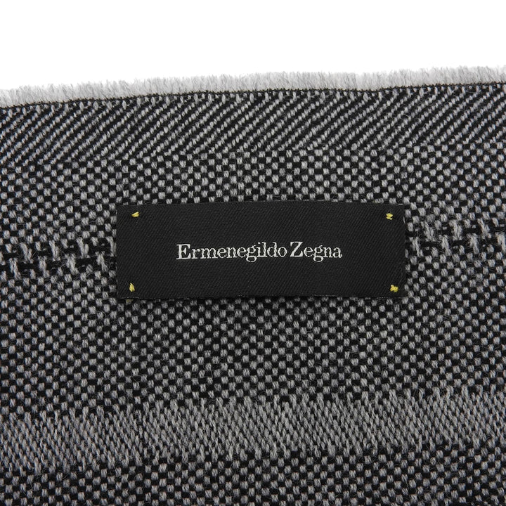 Excellent Ermenegildo Zegna Scarf Logo included, fringe gray wool mens
