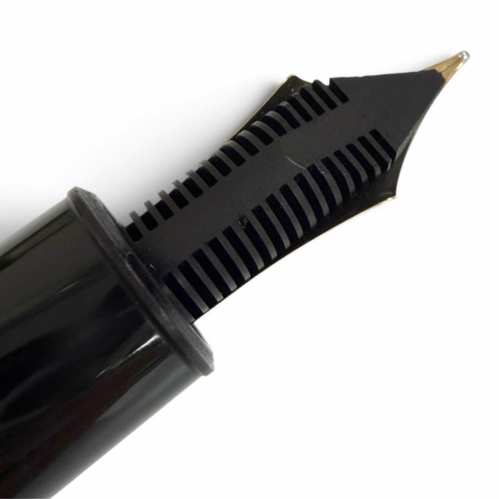 Very Good MONTBLANC fountain pen Meisterstück 149 Cap type black