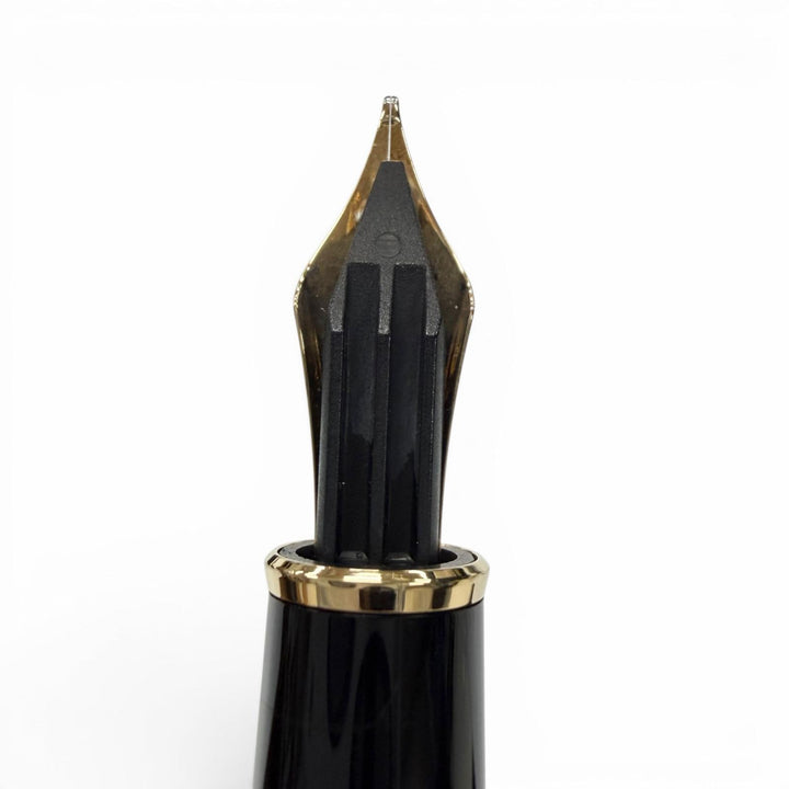 Excellent MONTBLANC fountain pen Meisterstück Classic white star black 14K mens