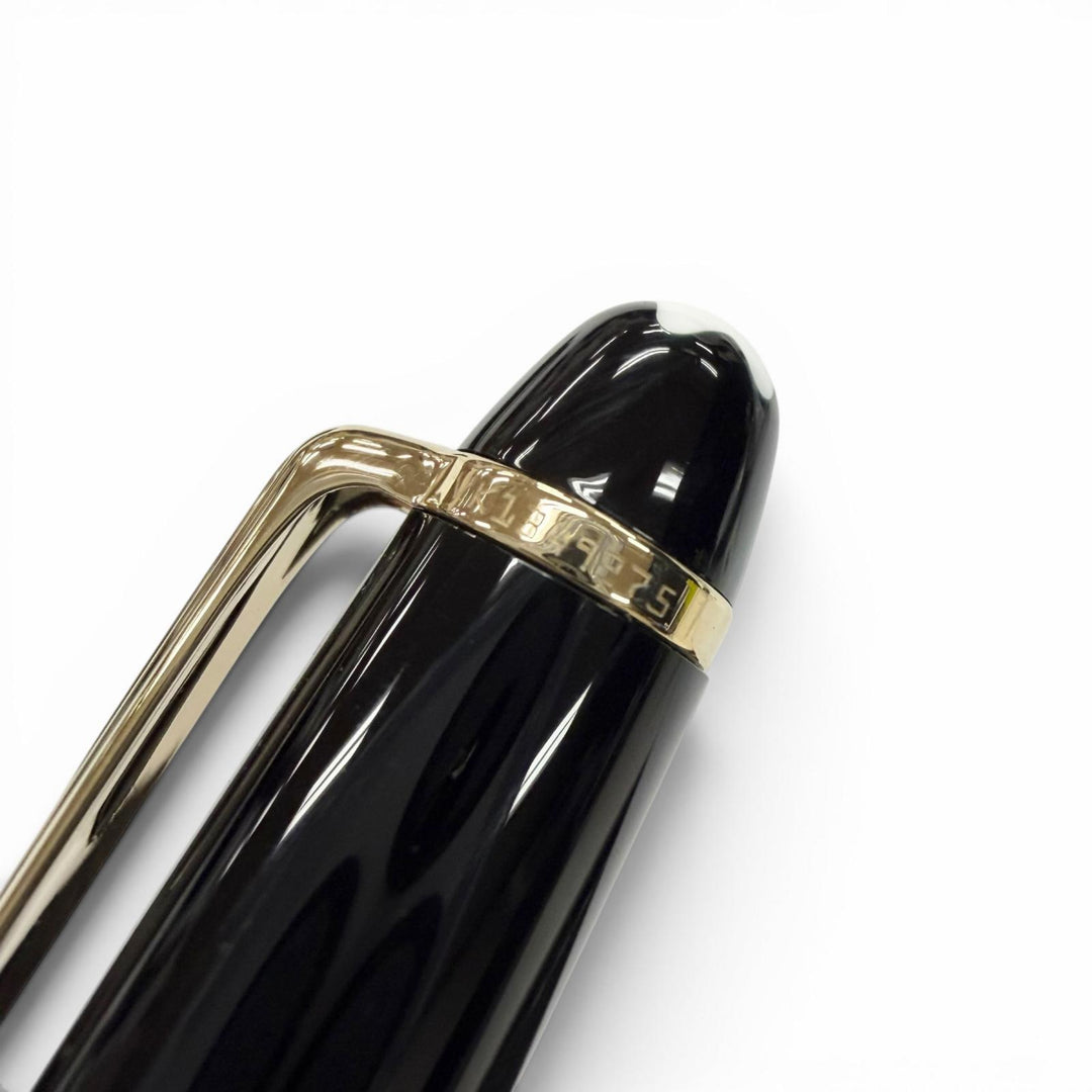 Excellent MONTBLANC fountain pen Meisterstück Classic white star black 14K mens