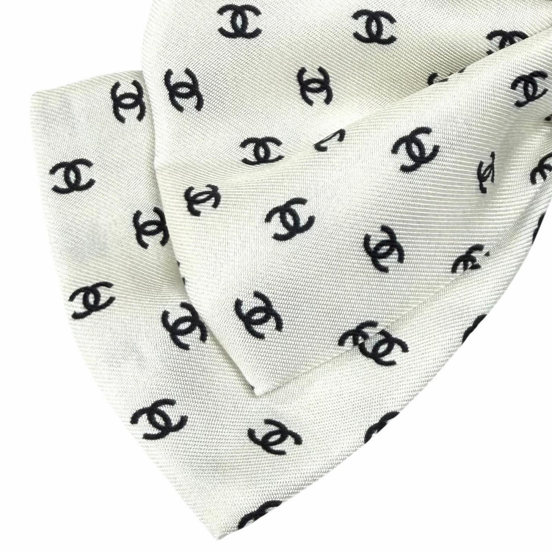 Pristine CHANEL Valletta COCO Mark all-over print ribbon white Women 25P