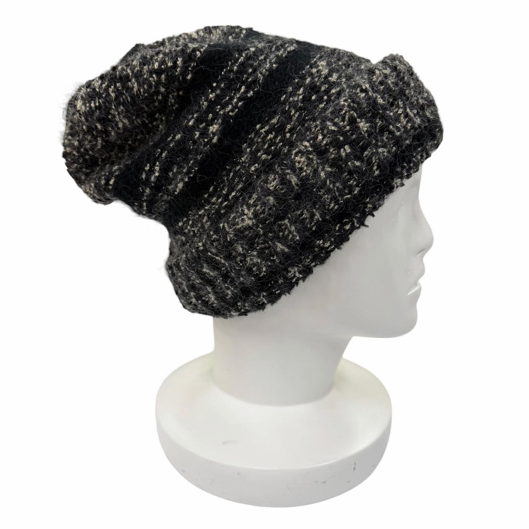 Great CHANEL Knit cap Mohair blend COCO Mark Black cashmere 2 06A P29588K00205