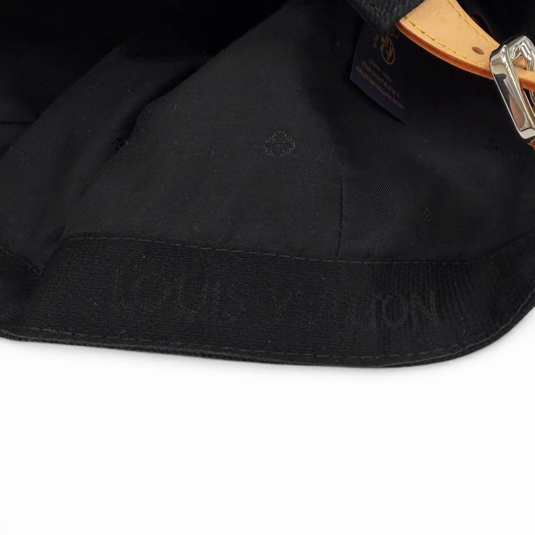 Great LOUIS VUITTON cap cap monogram essential black cotton mens S M5381M