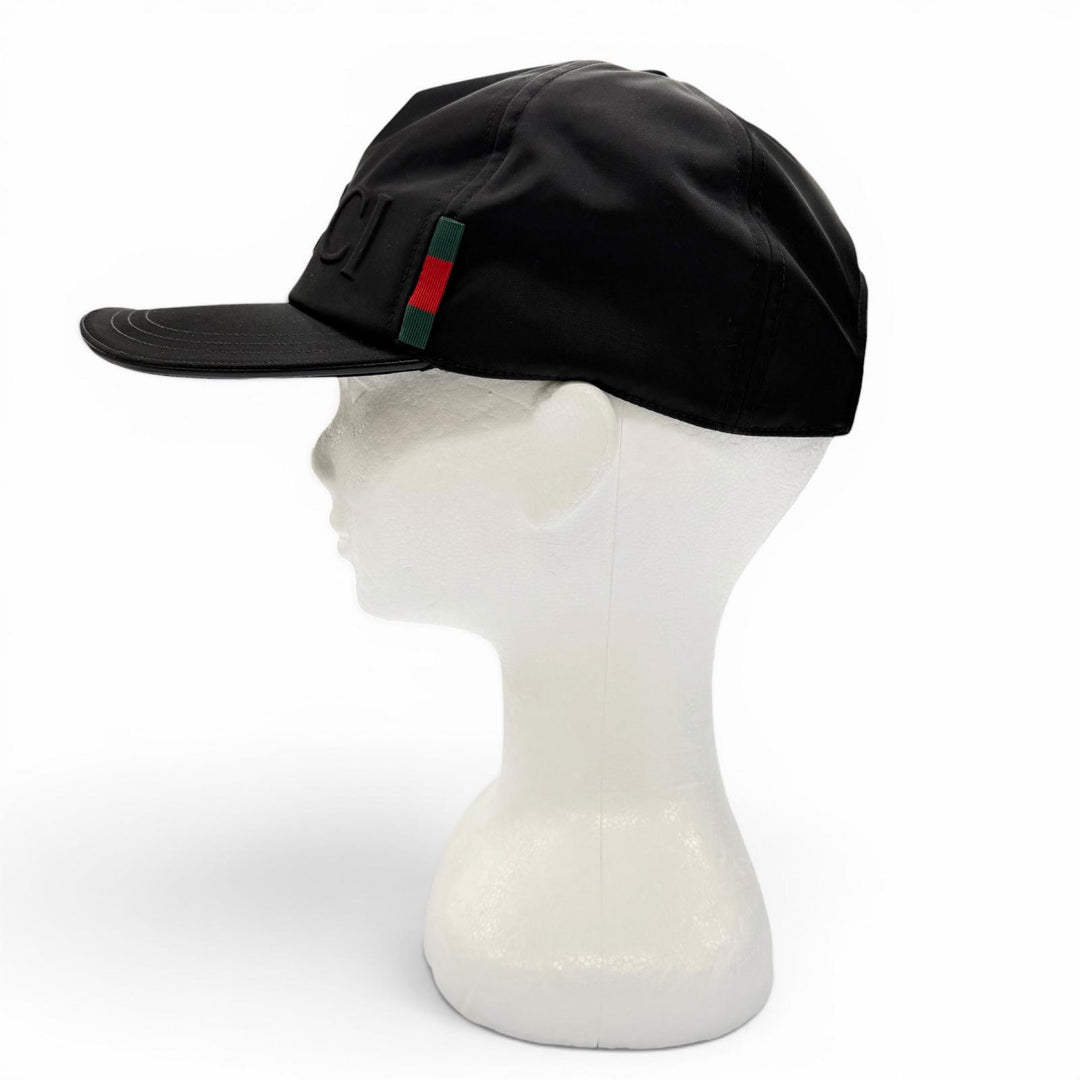 Pristine GUCCI cap Logo embossed baseball hat black Nylon mens XL 813461