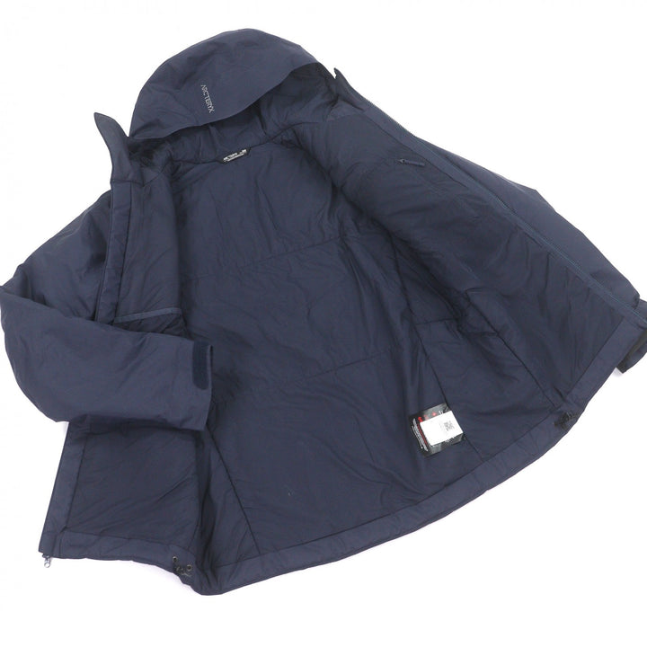 Great ARCTERYX Beta Insulated Jacket Logo embroidered padded jacket Navy