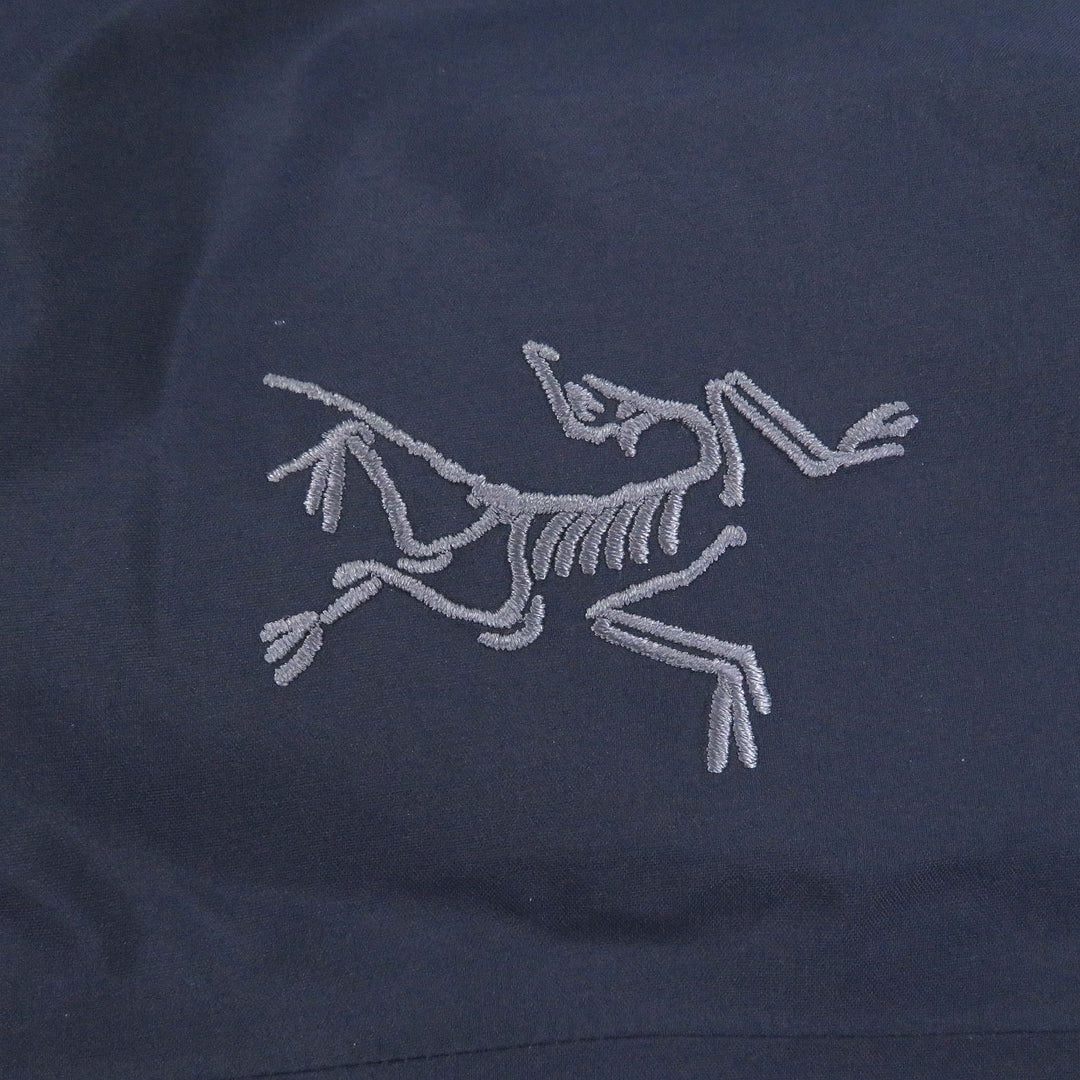 Great ARCTERYX Beta Insulated Jacket Logo embroidered padded jacket Navy