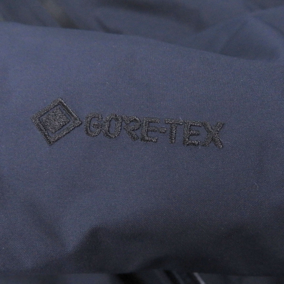 Great ARCTERYX Beta Insulated Jacket Logo embroidered padded jacket Navy