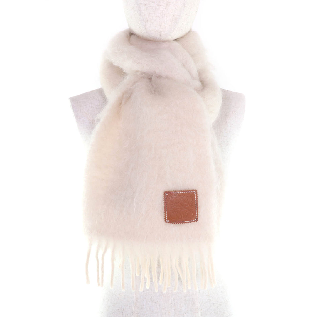 Excellent LOEWE Scarf Fringe with Anagram leather patch Ivory mohair 28003861