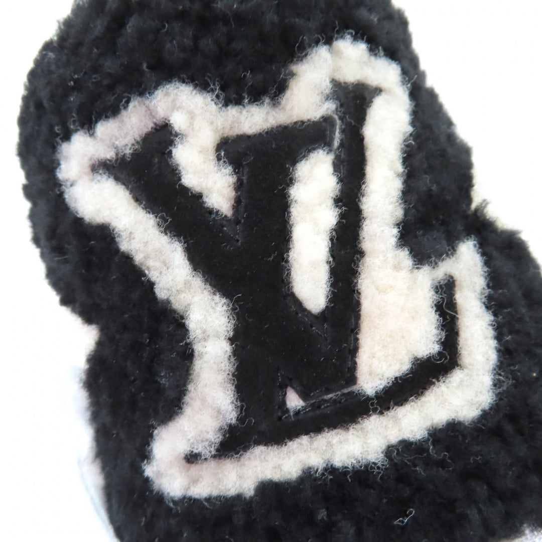 Great LOUIS VUITTON short boots LV logo shearling boots black Mouton Women 36.5