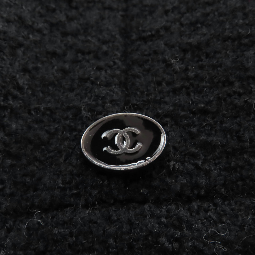 Excellent CHANEL flare skirt black wool Women 40 P50309