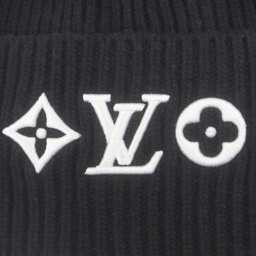 Pristine LOUIS VUITTON Knit cap Beanie LV Headline hat black wool mens S M77872
