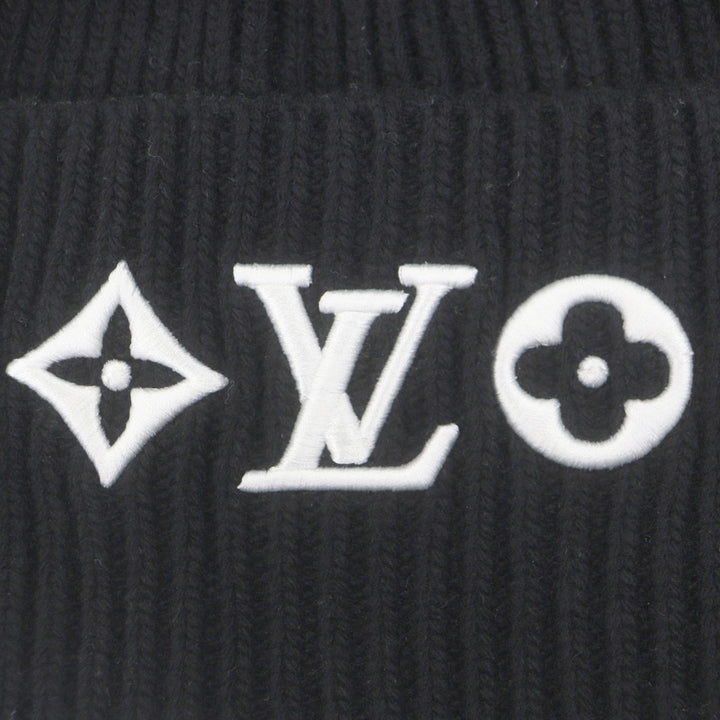 Pristine LOUIS VUITTON Knit cap Beanie LV Headline hat black wool mens S M77872