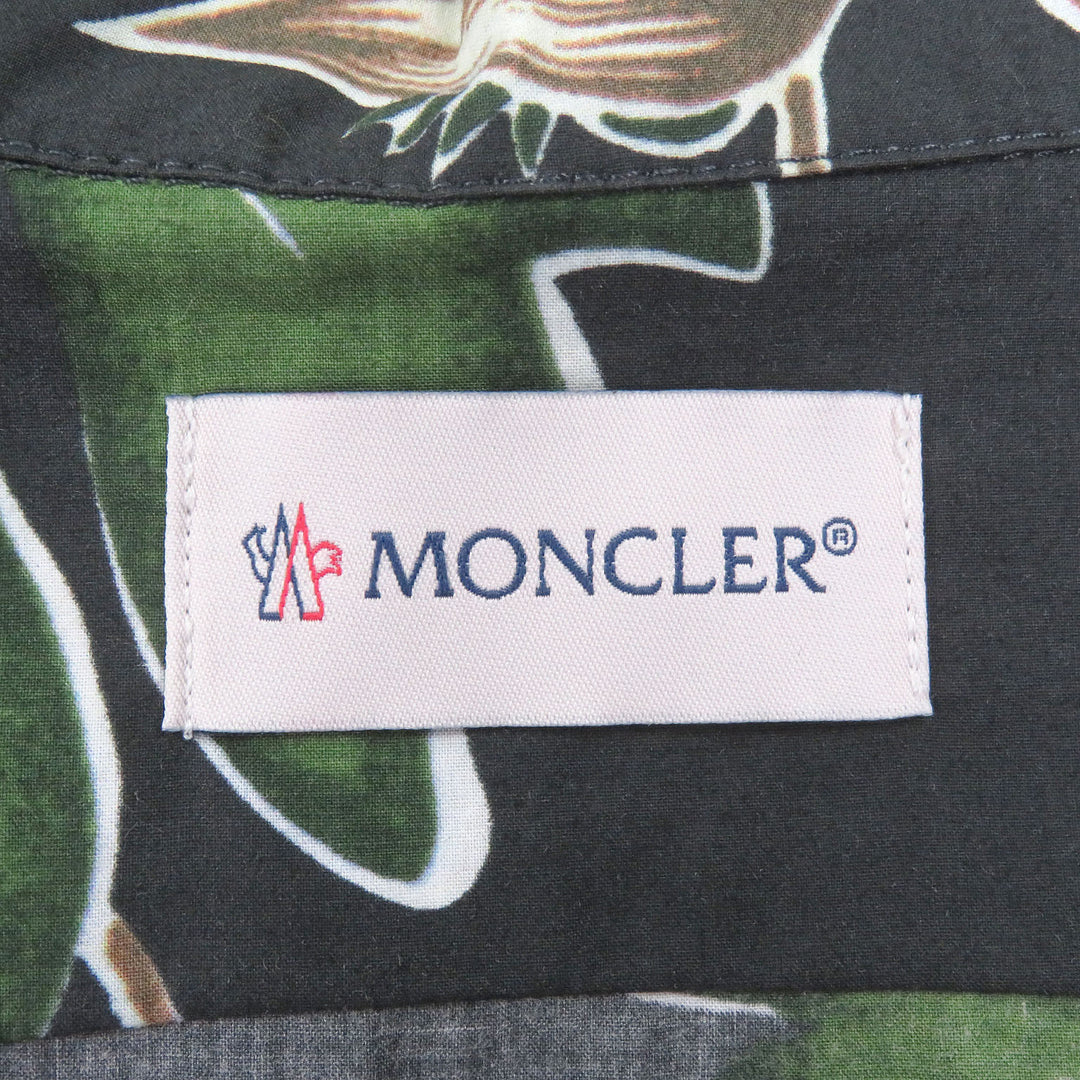 Pristine MONCLER Short sleeve shirt CAMICIA Botanical print, all-over logo patch