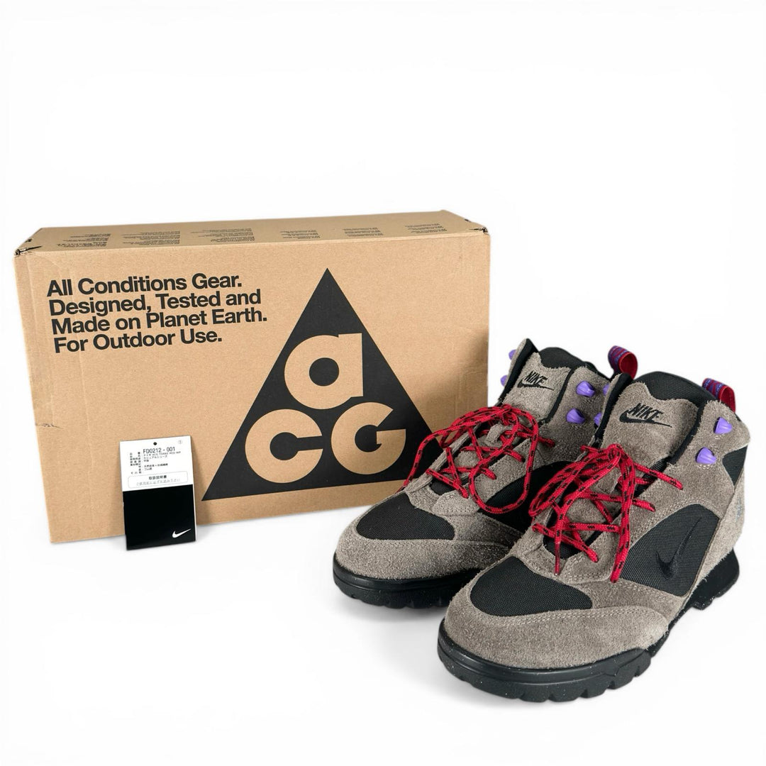 Pristine NIKE ACG High cut sneakers ACG TORRE MID WP waterproof olive gray mens