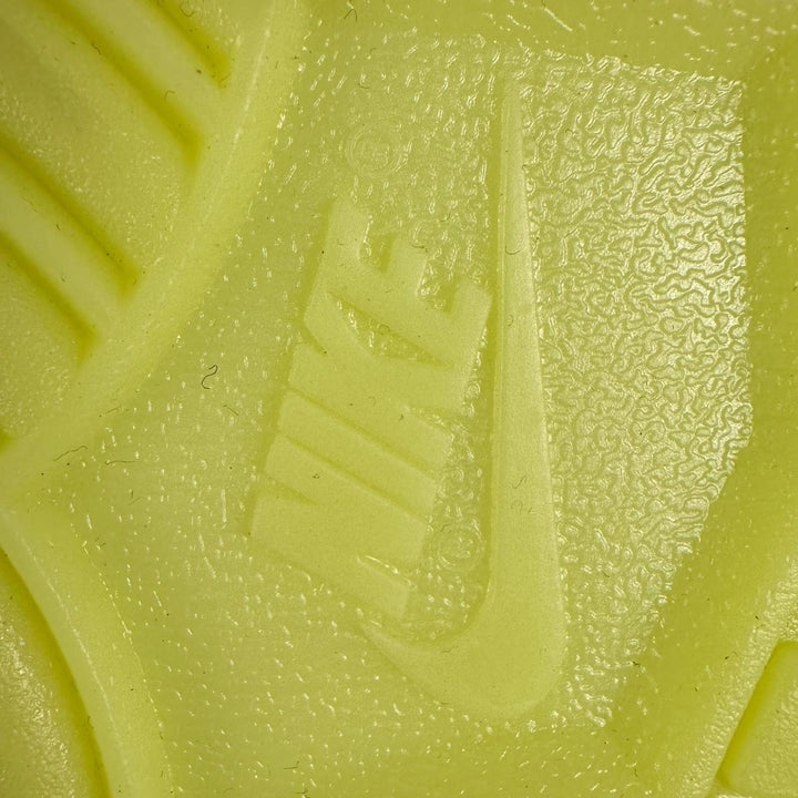 Pristine NIKE Low cut sneakers DUNK LOW SE VOLT leather mens 29cm FJ4610-702