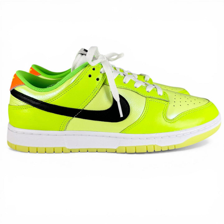 Pristine NIKE Low cut sneakers DUNK LOW SE VOLT leather mens 29cm FJ4610-702