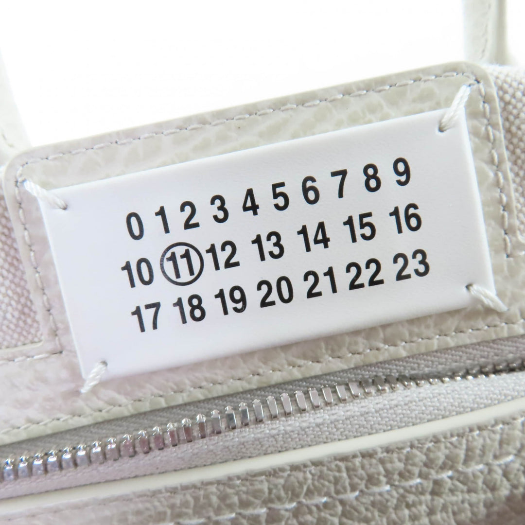 Excellent Maison Margiela 11 Shoulder Bag 2WAY mini bag white S56WG0082 5AC