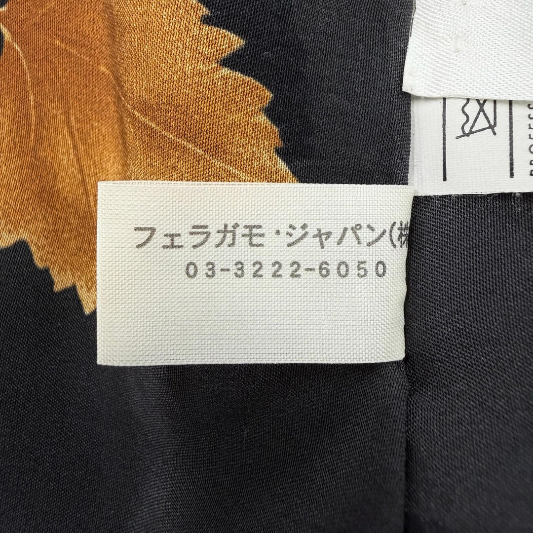 Great Salvatore Ferragamo coat black cashmere Women 40