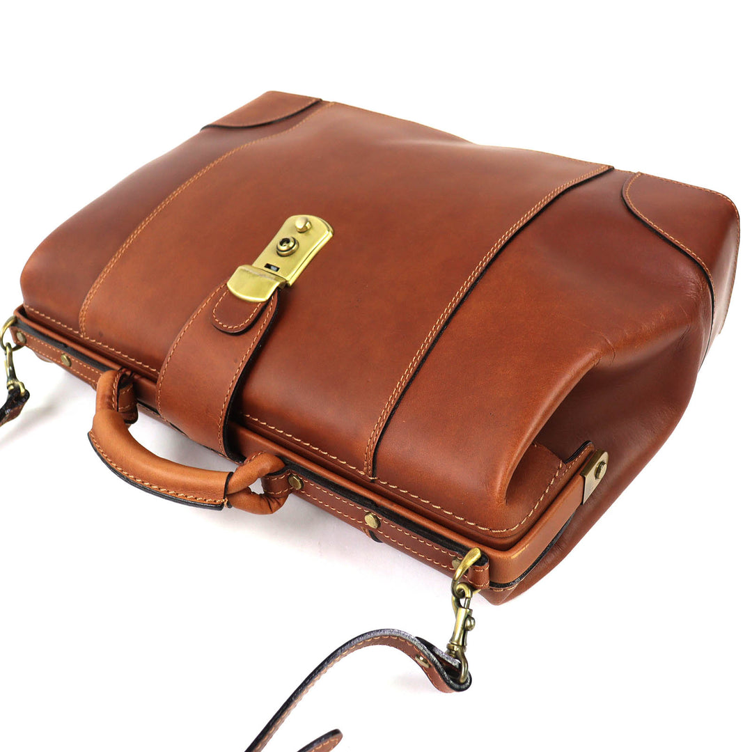 Very Good RED BRIDGE Business bag Genuine Leather Doctor's Bag Brown mens