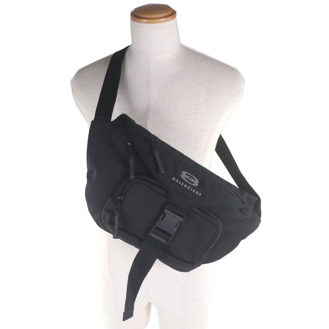 Excellent BALENCIAGA Sling bag UNITY BELTPACK L Large Belt Pack black 792072