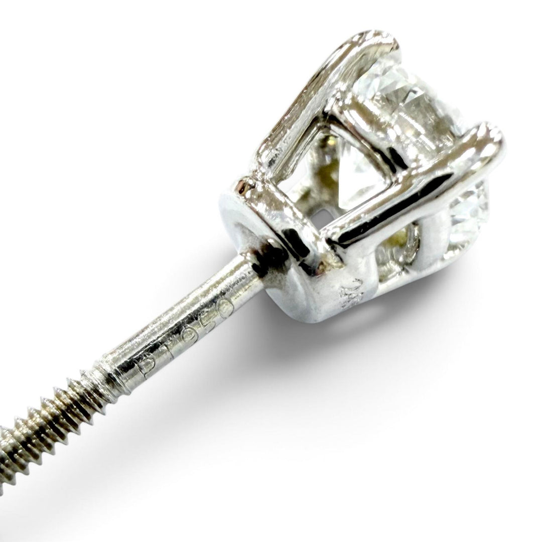 Great TIFFANY&Co. Stud Diamond Pierce Screw post Platinum PT950 24513