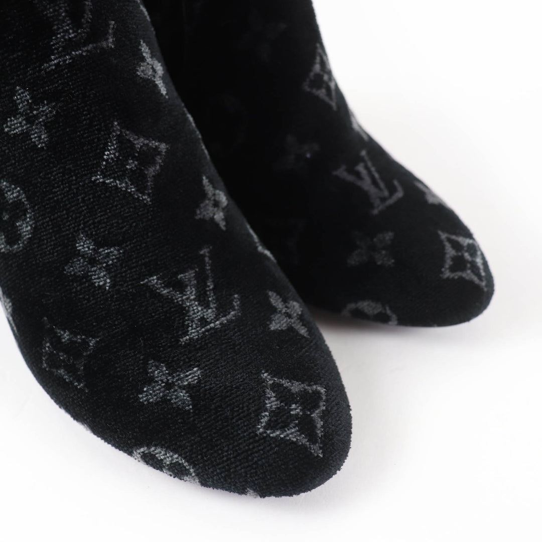 Excellent LOUIS VUITTON short boots Silhouette Line Monogram Velour black 37.5