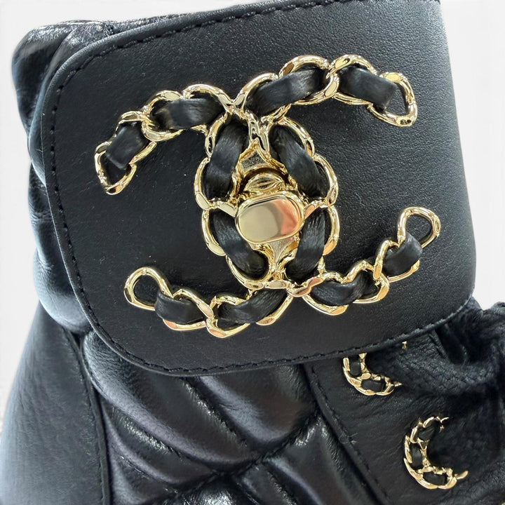 Excellent CHANEL boots Matelassé ChainCOCO Mark Turnlock Leather 34 G45923