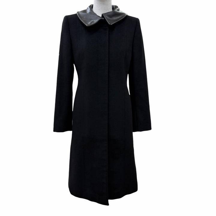 Great GUCCI coat Leather accents, concealed placket, long length black wool 38