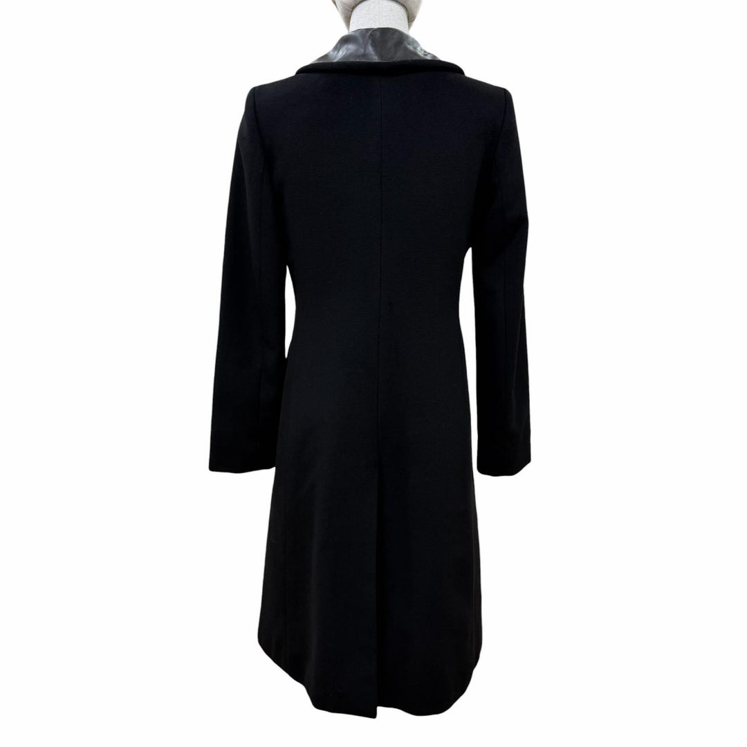 Great GUCCI coat Leather accents, concealed placket, long length black wool 38