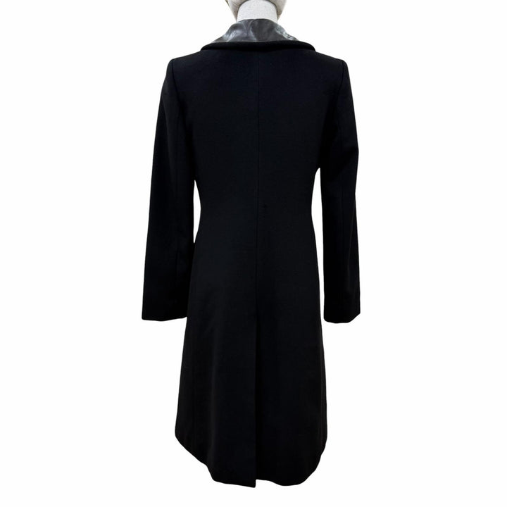 Great GUCCI coat Leather accents, concealed placket, long length black wool 38