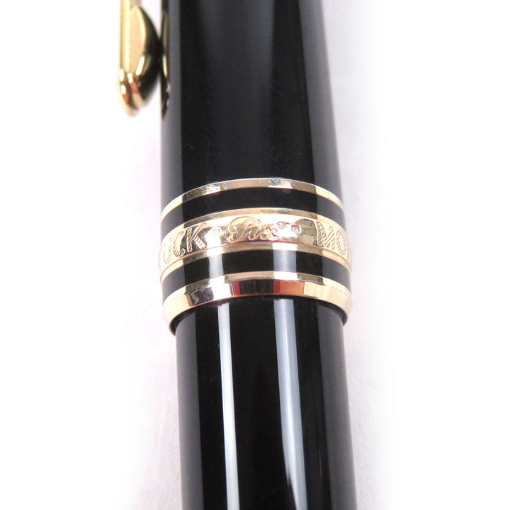 Excellent MONTBLANC Ballpoint pen Meisterstück Classic black ー mens