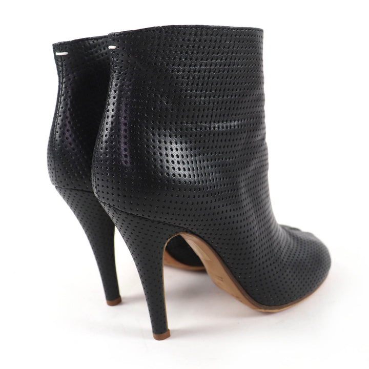 Excellent Maison Margiela 22 Ankle boots Tabi Perforated Leather Short Boots 37