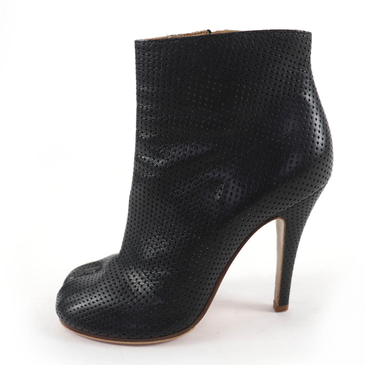 Excellent Maison Margiela 22 Ankle boots Tabi Perforated Leather Short Boots 37