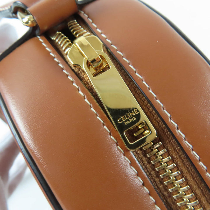 Great CELINE Shoulder Bag Cuill Triomphe Oval Purse Leather leather Women 19860