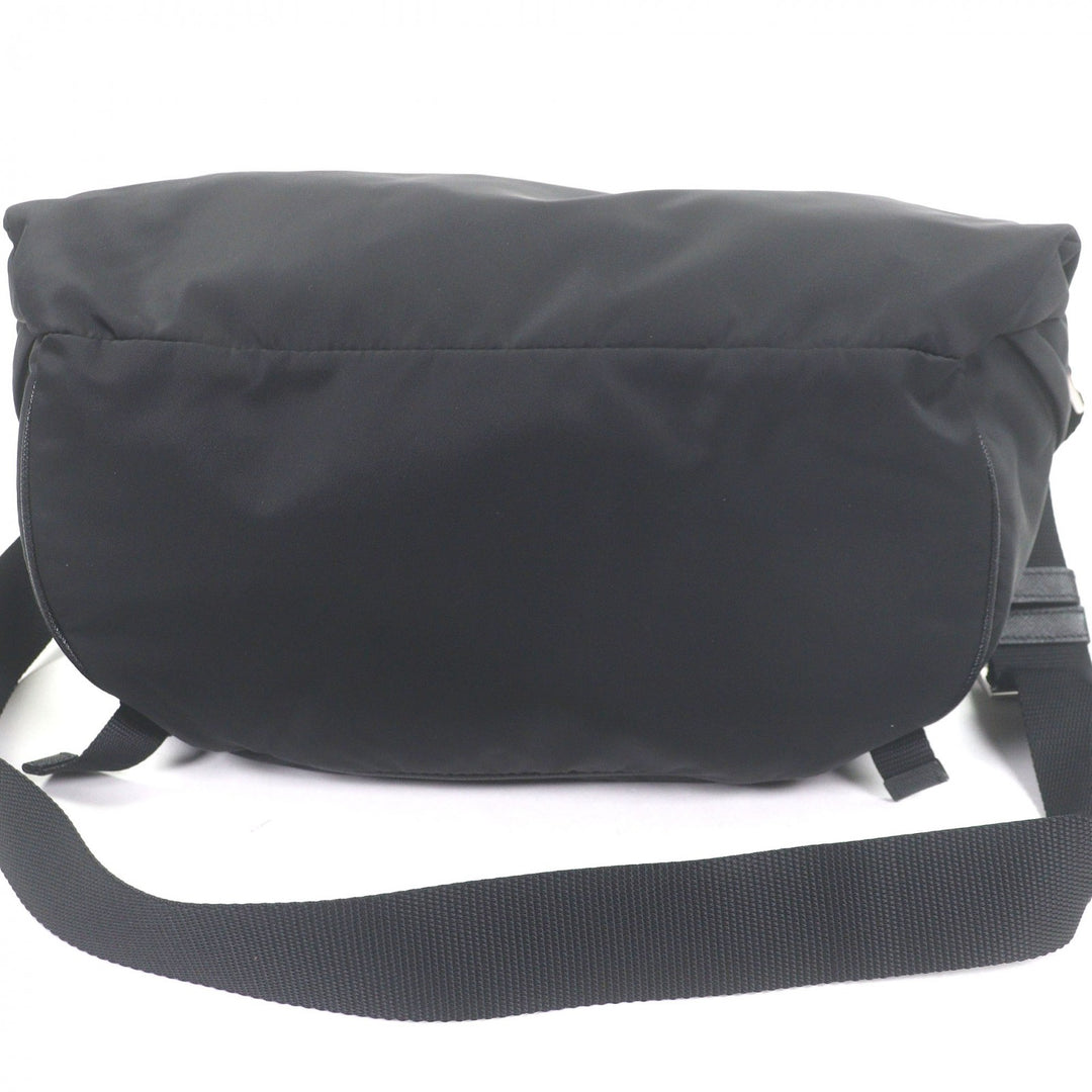 Very Good PRADA Shoulder Bag Re-Nylon triangle logo black