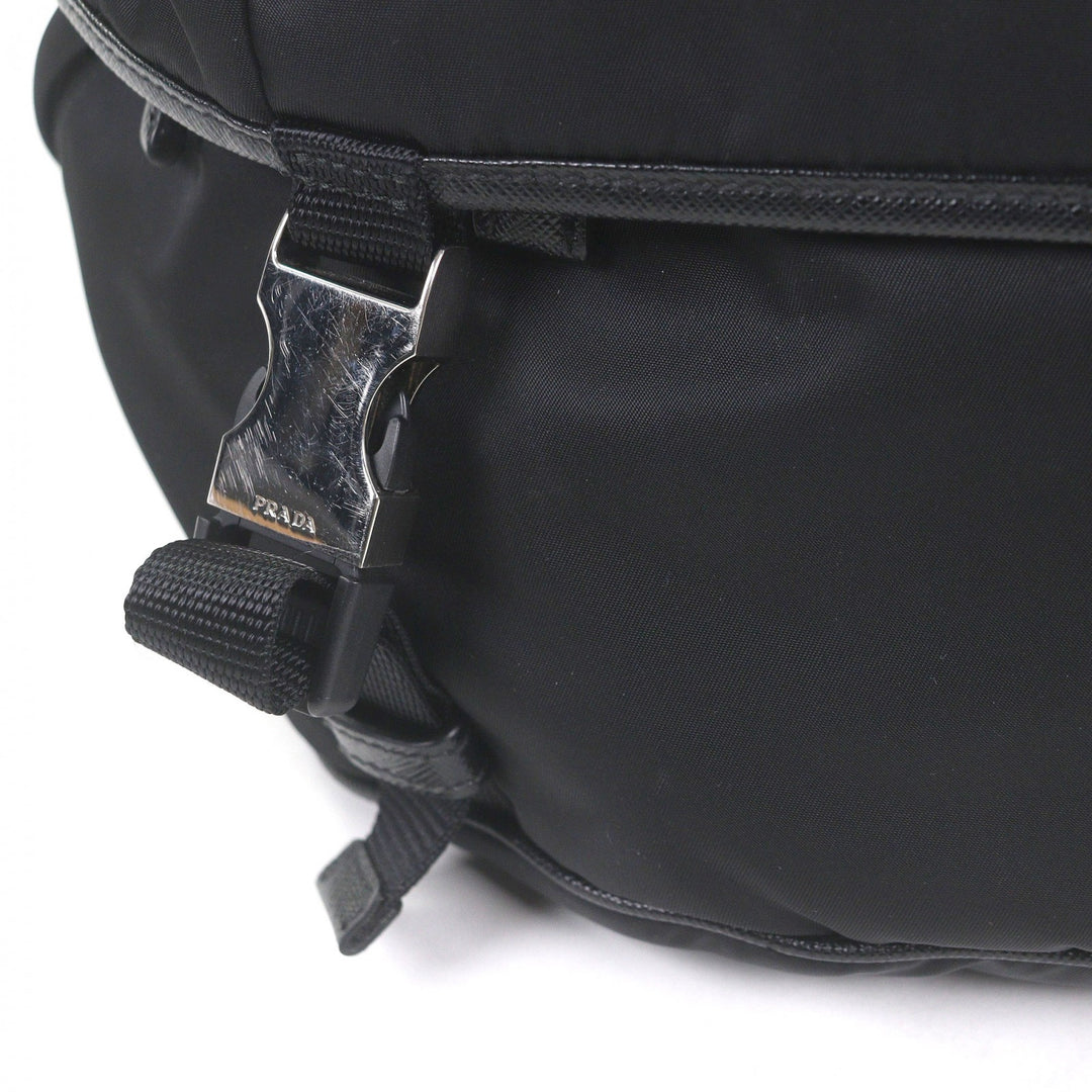 Very Good PRADA Shoulder Bag Re-Nylon triangle logo black