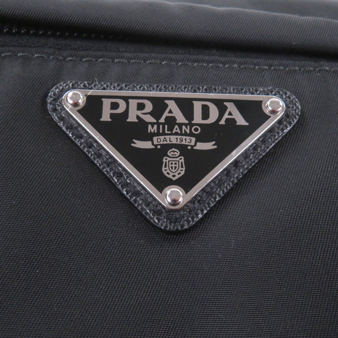Very Good PRADA Shoulder Bag Re-Nylon triangle logo black