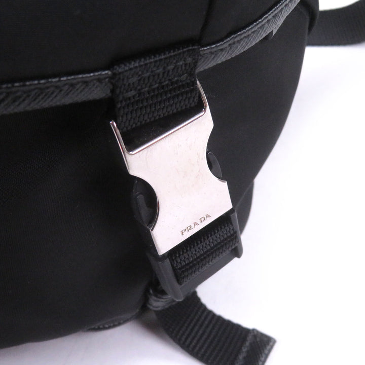 Very Good PRADA Shoulder Bag Re-Nylon triangle logo black