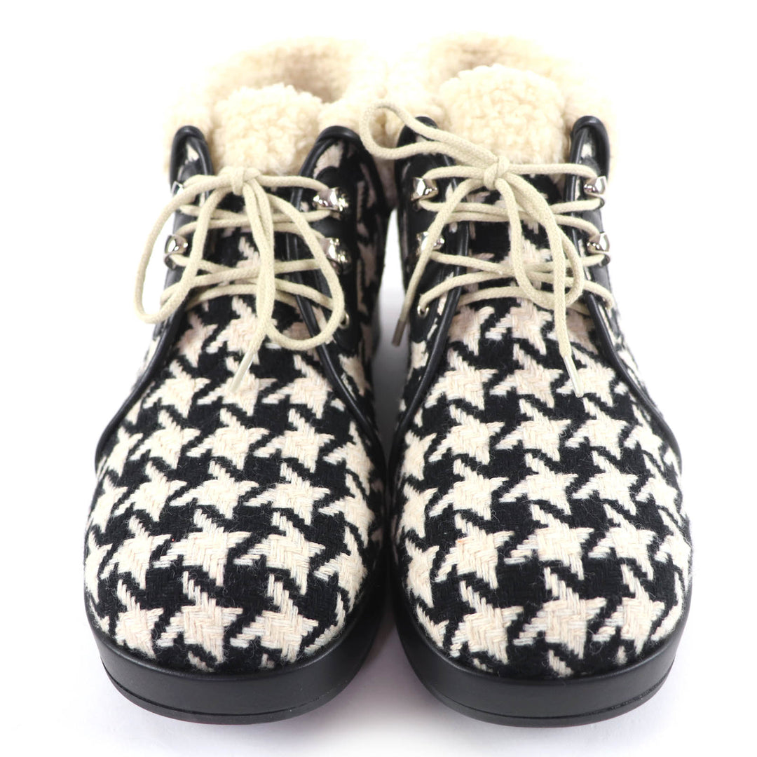 Pristine GUCCI short boots Houndstooth with leather accents black 37 591039