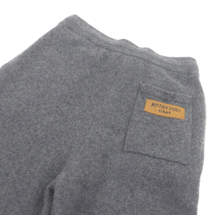Excellent LOUIS VUITTON Pants LV logo embossed inside-out knit gray