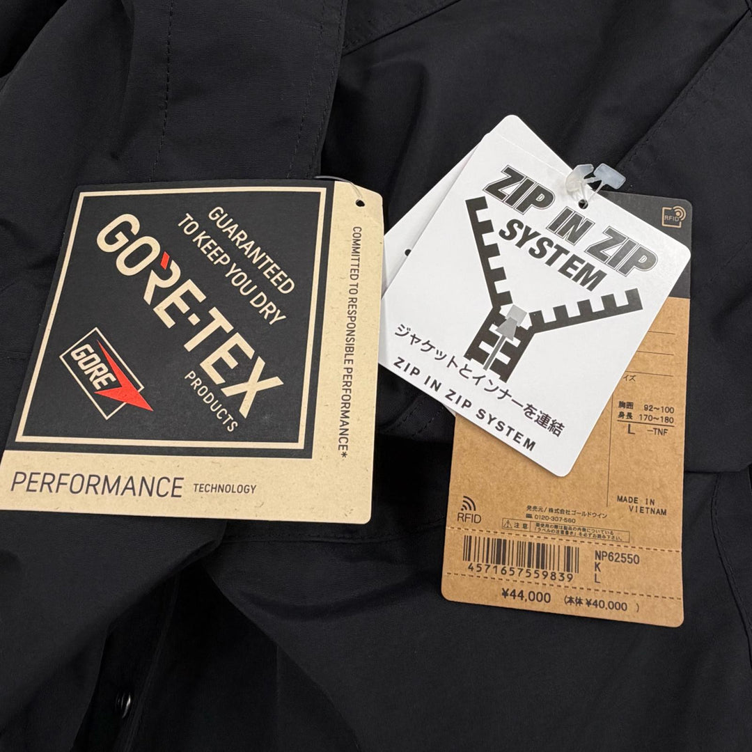 Pristine THE NORTH FACE mountain hoodie Mountain Light Jacket black L NP62550