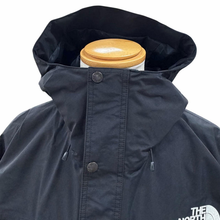 Pristine THE NORTH FACE mountain hoodie Mountain Light Jacket black L NP62550
