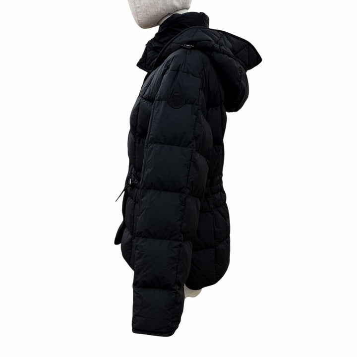 Great MONCLER Down jacket ESTELAT Logo patch and hood black 00 H20931A00096