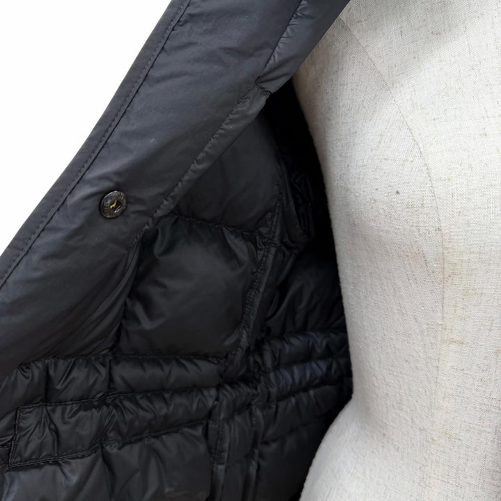 Great MONCLER Down jacket ESTELAT Logo patch and hood black 00 H20931A00096