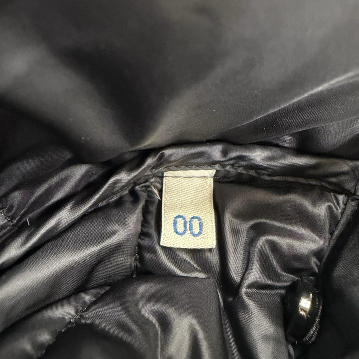 Great MONCLER Down jacket ESTELAT Logo patch and hood black 00 H20931A00096