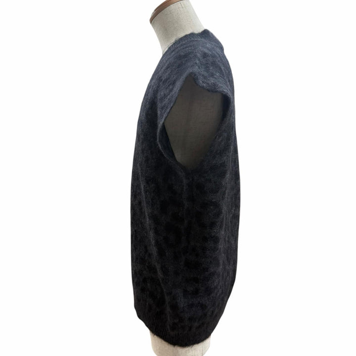 Pristine VALENTINO Best Leopard Pattern V-Neck Knit black mohair
