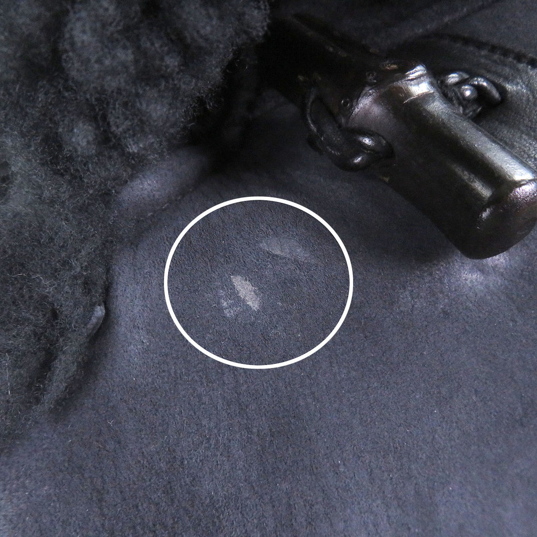 Great GUCCI Mouton coat Toggle button black sheep fur mens